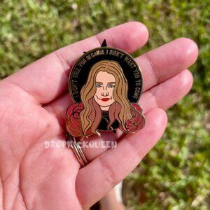 Schitt's Creek Enamel Pin Alexis Rose